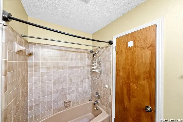 119 VILLAGE PATH Castroville, TX 78009