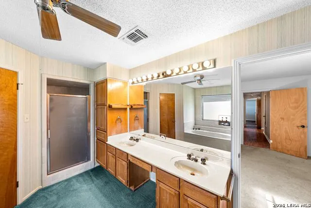119 VILLAGE PATH Castroville, TX 78009