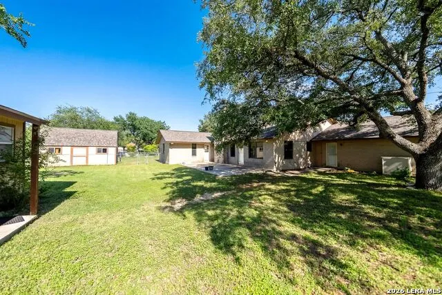 119 VILLAGE PATH Castroville, TX 78009