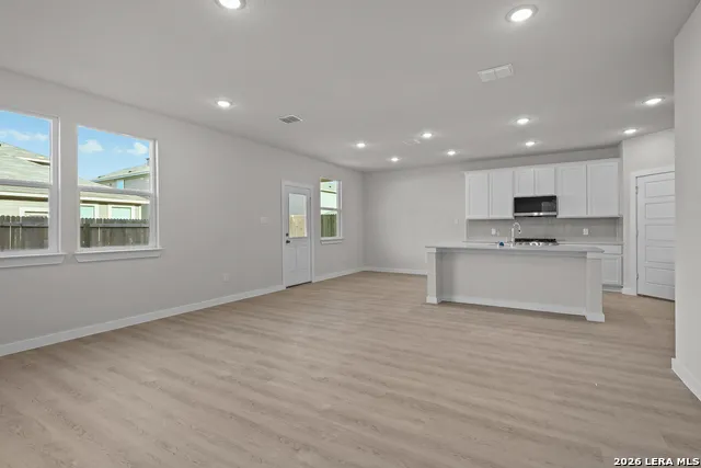 6579 Bufflehead Bend Leon Valley, TX 78238