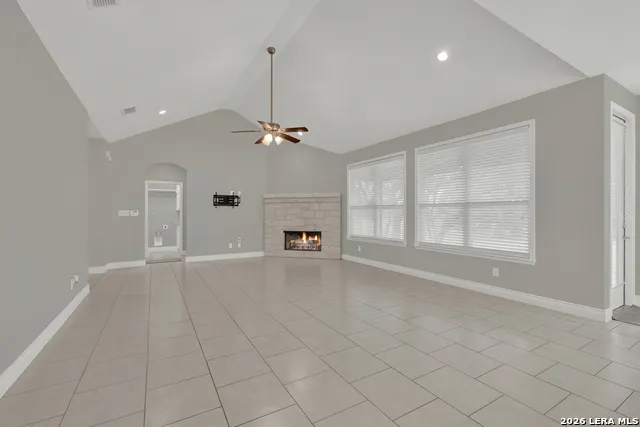 1041 MADRONE RD Fischer, TX 78623