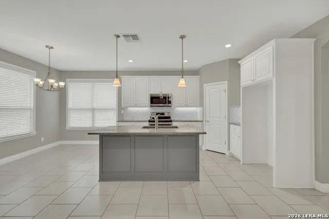 1041 MADRONE RD Fischer, TX 78623