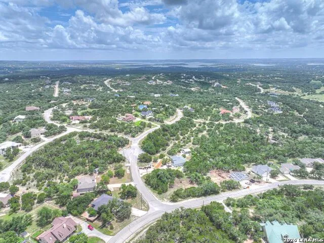 1041 MADRONE RD Fischer, TX 78623