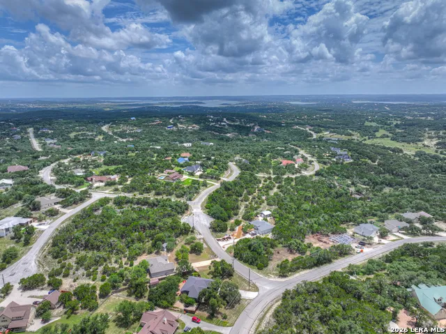 1041 MADRONE RD Fischer, TX 78623