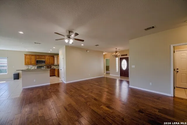 202 LANTANA VW Spring Branch, TX 78070