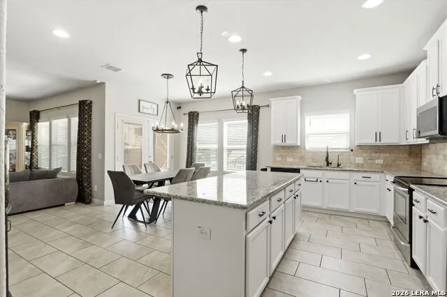 529 Saddle Gln Cibolo, TX 78108