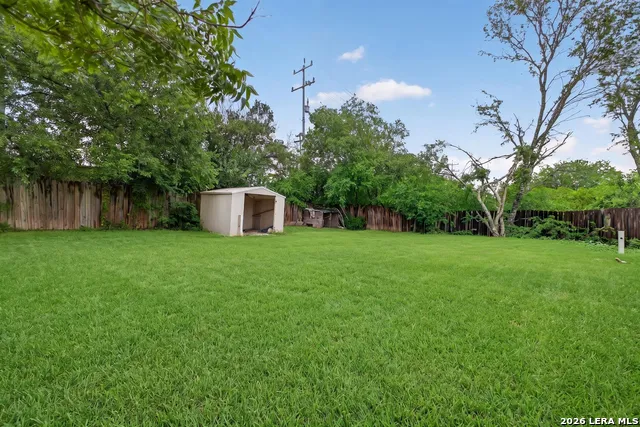 12209 LUCKY OAKS ST Live Oak, TX 78233
