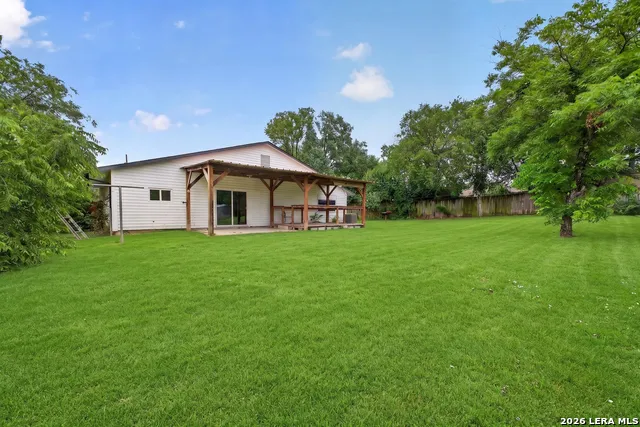 12209 LUCKY OAKS ST Live Oak, TX 78233