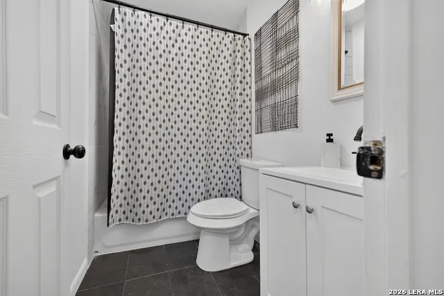 12209 LUCKY OAKS ST Live Oak, TX 78233