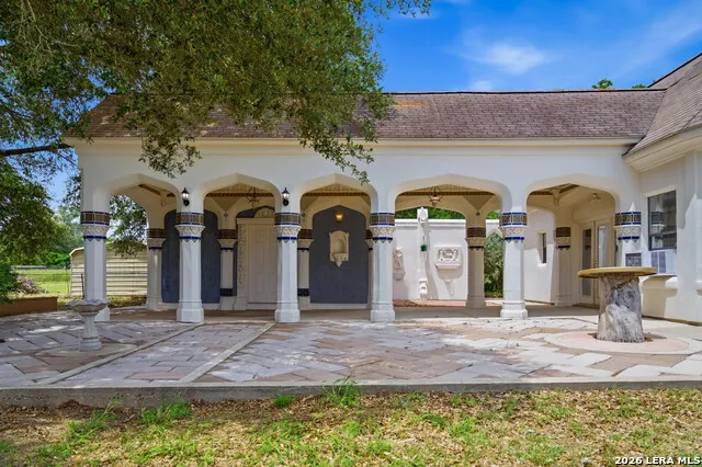 1221 ENCINO DR Pleasanton, TX 78064