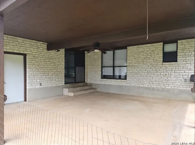 306 RANCHERO RD Kerrville, TX 78028