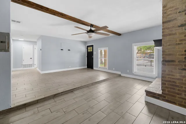 6750 PARADISE OAK DR San Antonio, TX 78227