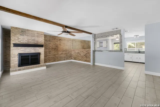 6750 PARADISE OAK DR San Antonio, TX 78227