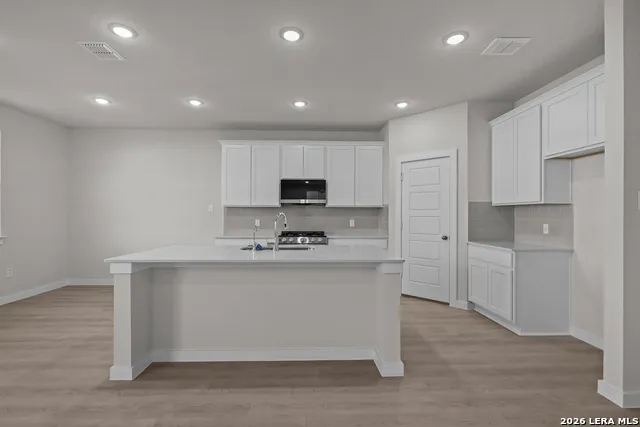 6570 Bufflehead Bend Leon Valley, TX 78240