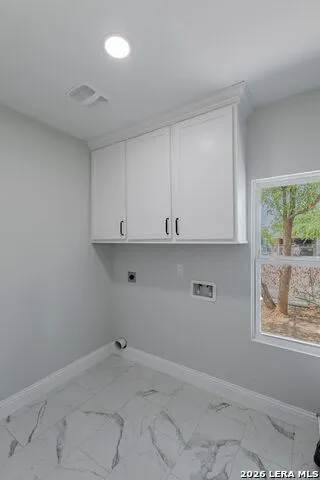 1099 Comal Eagle Pass, TX 78852
