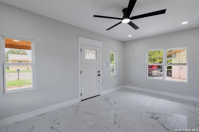 1099 Comal Eagle Pass, TX 78852