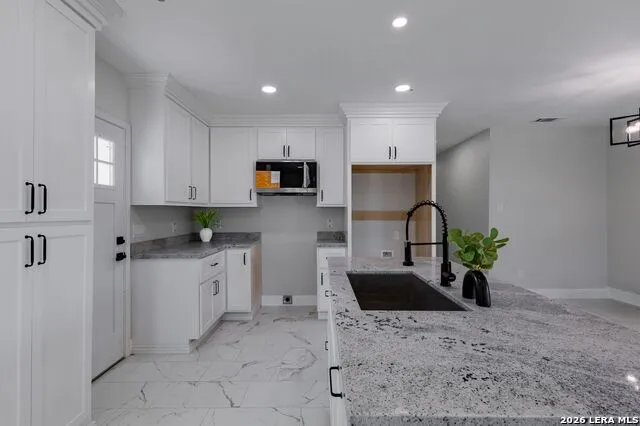 1099 Comal Eagle Pass, TX 78852