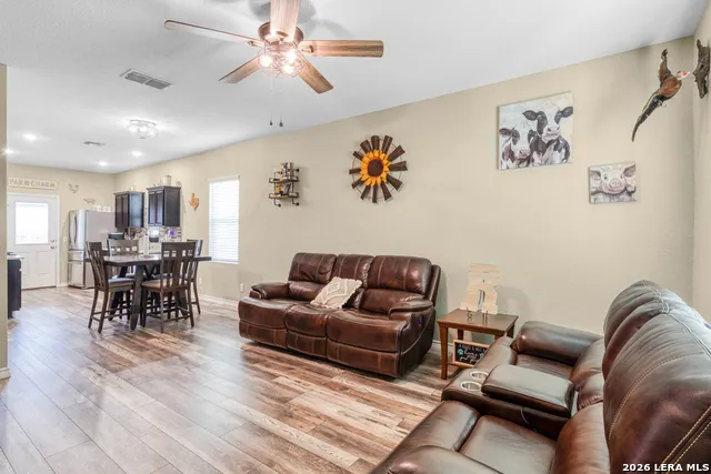 5154 MORNING GRAZE St Hedwig, TX 78152