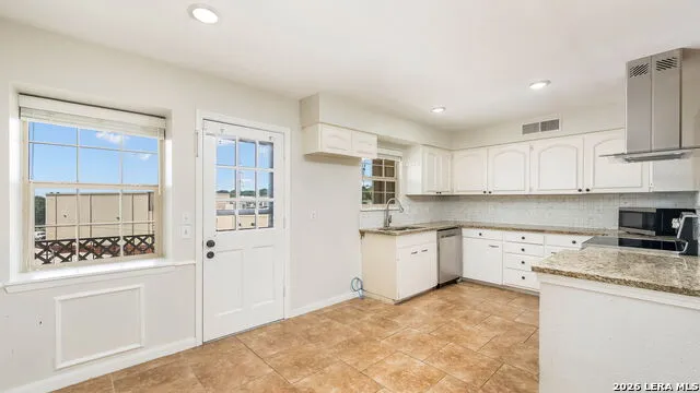 7500 Callaghan #APT 232 San Antonio, TX 78229