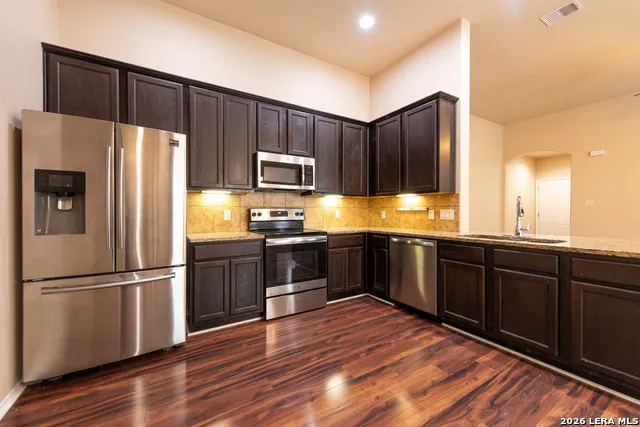 436 JACK RABBIT LN Buda, TX 78610