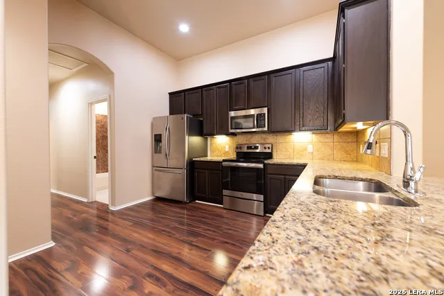 436 JACK RABBIT LN Buda, TX 78610