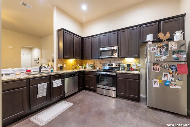 436 JACK RABBIT LN Buda, TX 78610