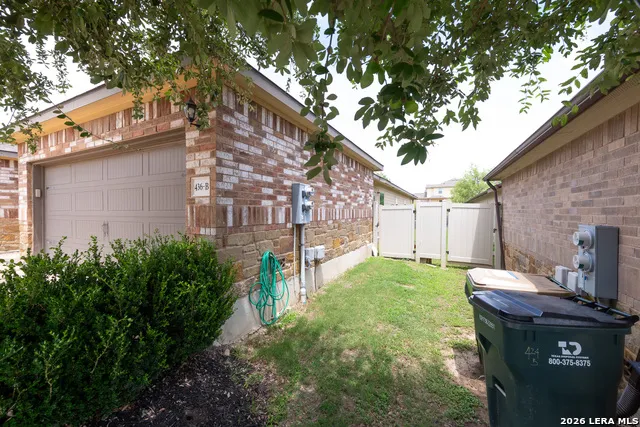 436 JACK RABBIT LN Buda, TX 78610