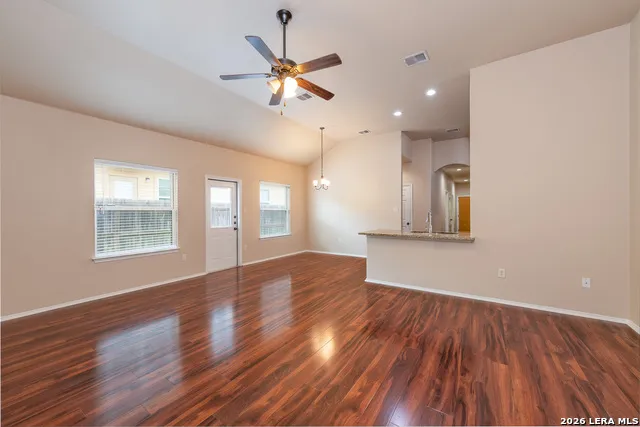 436 JACK RABBIT LN Buda, TX 78610