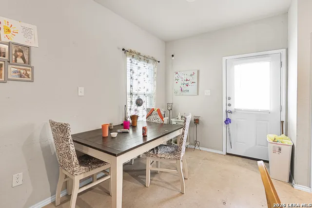 8623 KEY WINDY WAY Converse, TX 78109