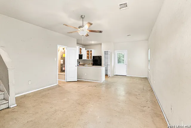 8623 KEY WINDY WAY Converse, TX 78109