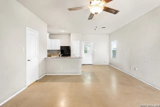 8623 KEY WINDY WAY Converse, TX 78109