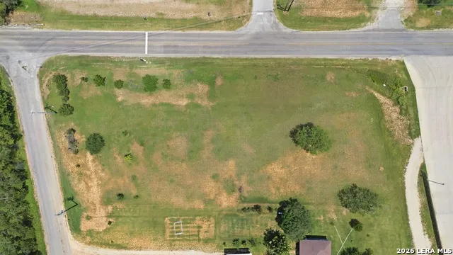 105 MUEHL RD Seguin, TX 78155
