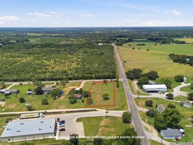 105 MUEHL RD Seguin, TX 78155