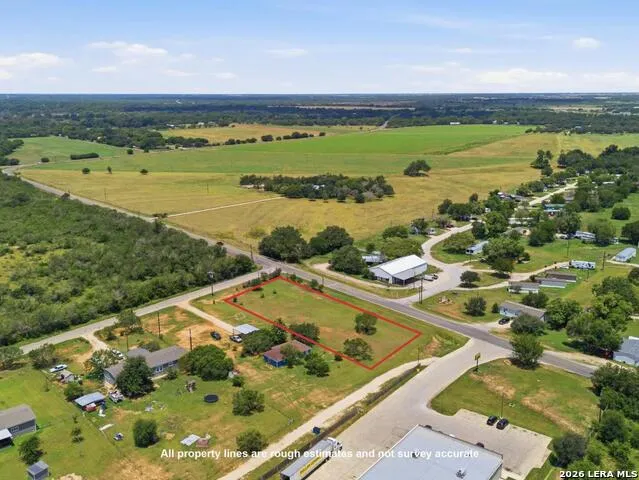 105 MUEHL RD Seguin, TX 78155