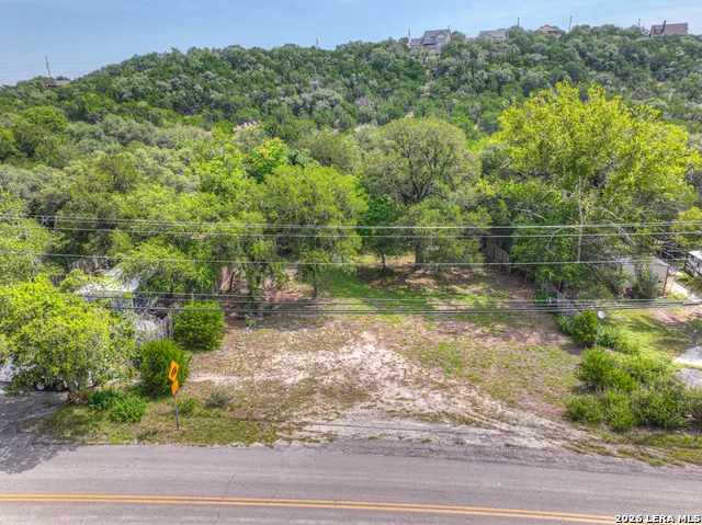 3265 SKYLINE DR Canyon Lake, TX 78133