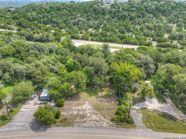 3265 SKYLINE DR Canyon Lake, TX 78133