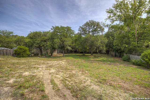 3265 SKYLINE DR Canyon Lake, TX 78133