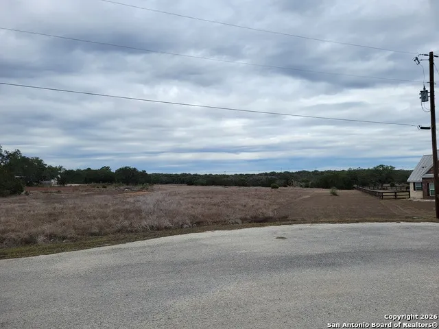 811 Serene Waters Spring Branch, TX 78070
