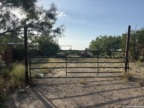 862 WAGON WHEEL RD