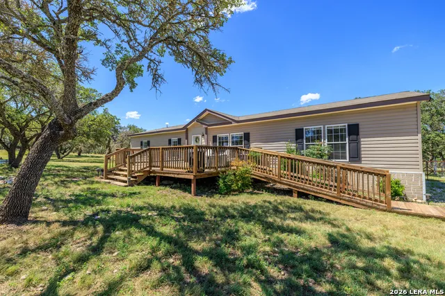 429 Spanish Oak Harper, TX 78631