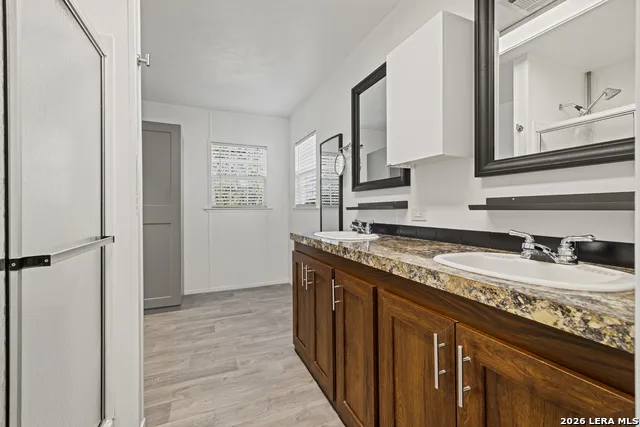 429 Spanish Oak Harper, TX 78631