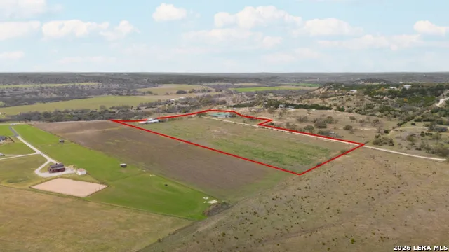 2421 Usener Rd Fredericksburg, TX 78624