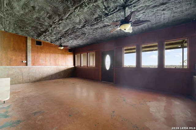 2421 Usener Rd Fredericksburg, TX 78624