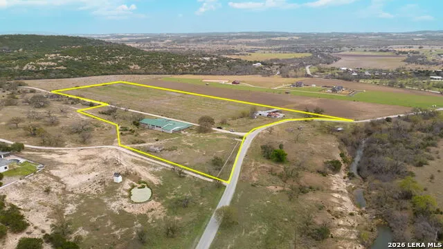 2421 Usener Rd Fredericksburg, TX 78624