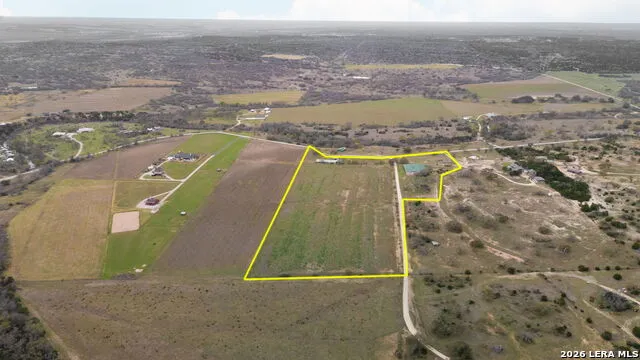 2421 Usener Rd Fredericksburg, TX 78624