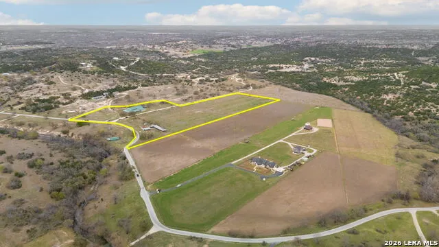 2421 Usener Rd Fredericksburg, TX 78624