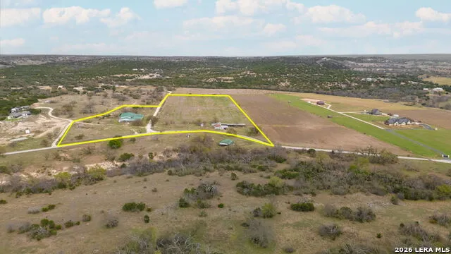 2421 Usener Rd Fredericksburg, TX 78624
