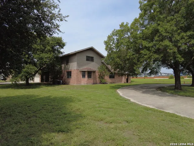 972 BARBAROSA RD New Braunfels, TX 78130