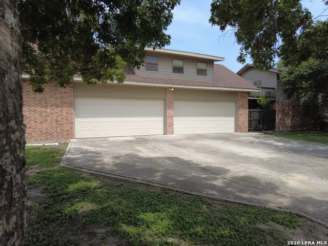 972 BARBAROSA RD New Braunfels, TX 78130