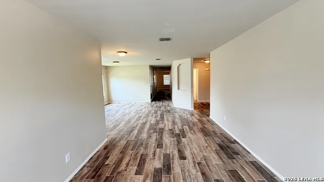 16511 Clydesdale RUN Selma, TX 78154